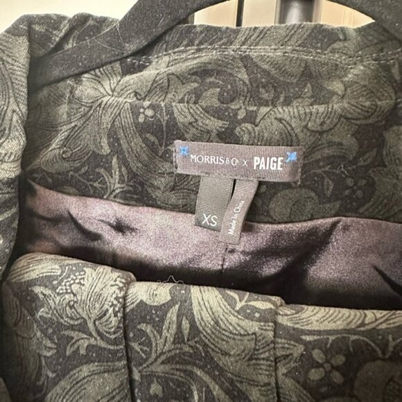 Morris & Co. X PAIGE Velvet Chelsea Blazer (xs) and Naomi Straight Pant (2) set - Picture 9 of 10